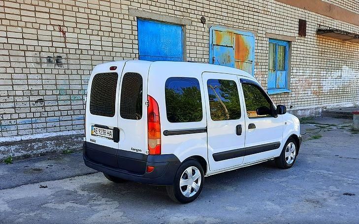 Продам Renault Kangoo пасс. 2008 года в г. Первомайск, Днепропетровская область