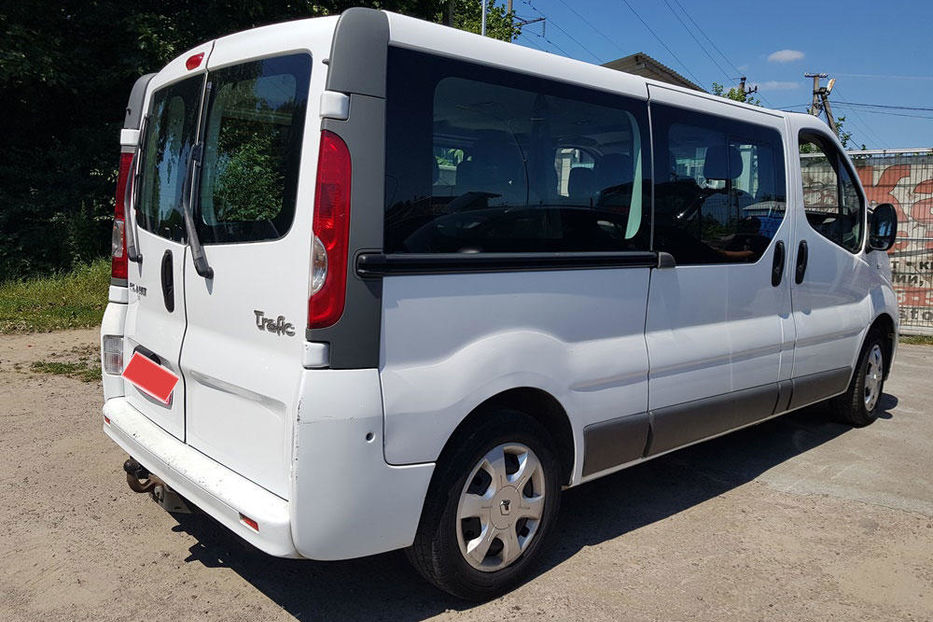 Продам Renault Trafic пасс. 2011 года в Ровно