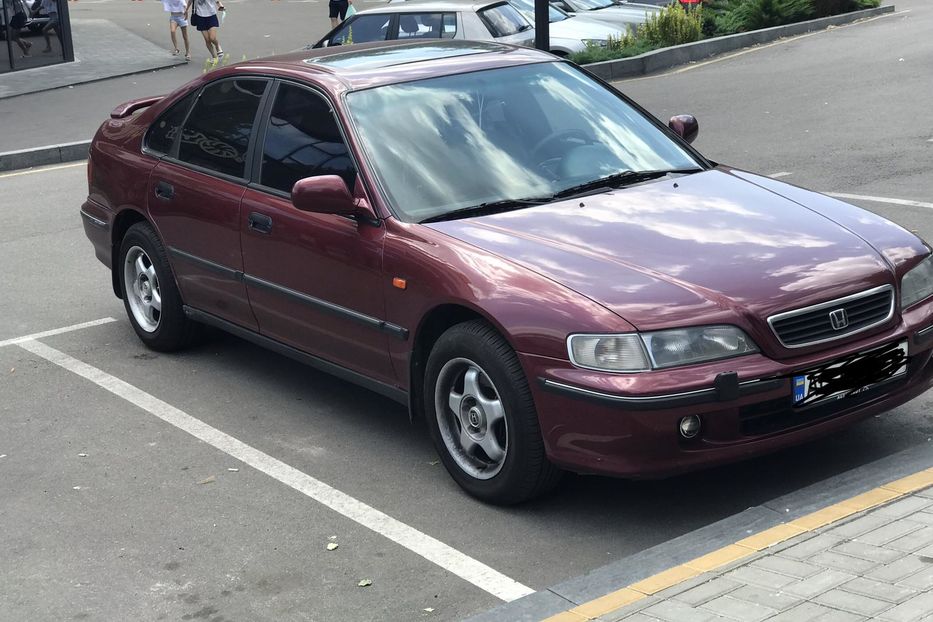 Продам Honda Accord 1998 года в Киеве