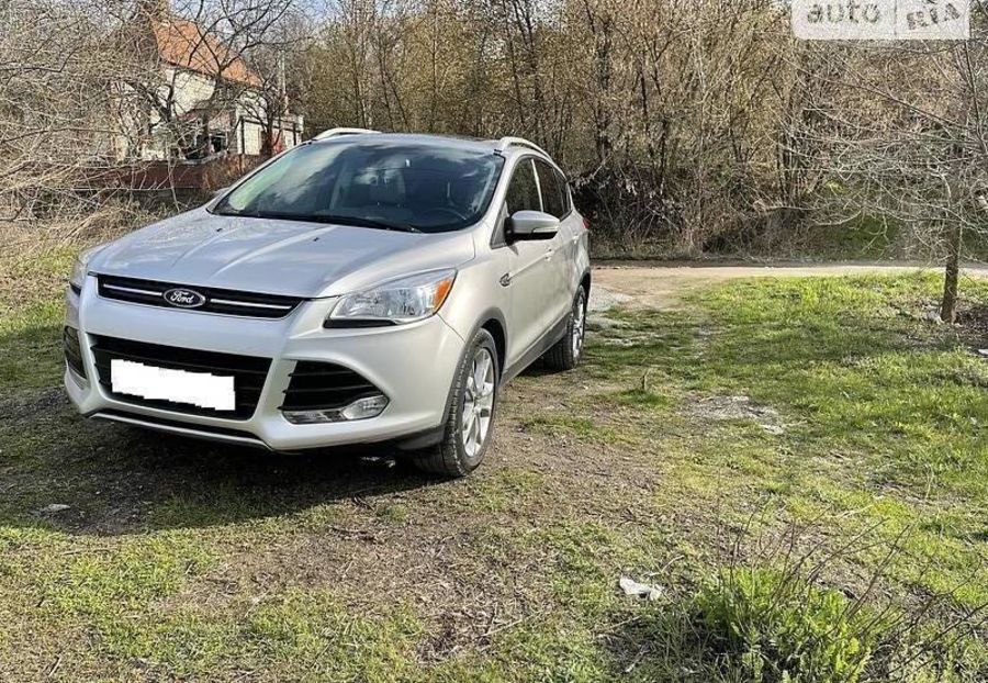 Продам Ford Escape Titanium 2014 года в Днепре