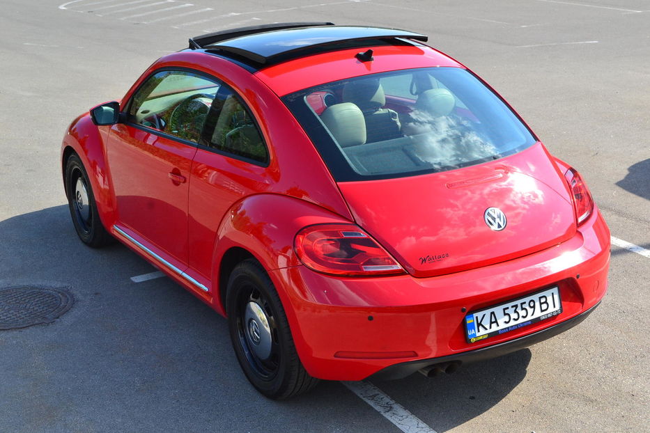 Продам Volkswagen Beetle 2014 года в Киеве