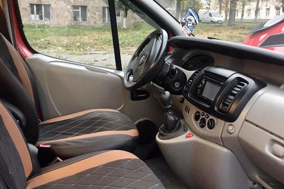 Продам Opel Vivaro пасс. 2010 года в г. Нововолынск, Волынская область