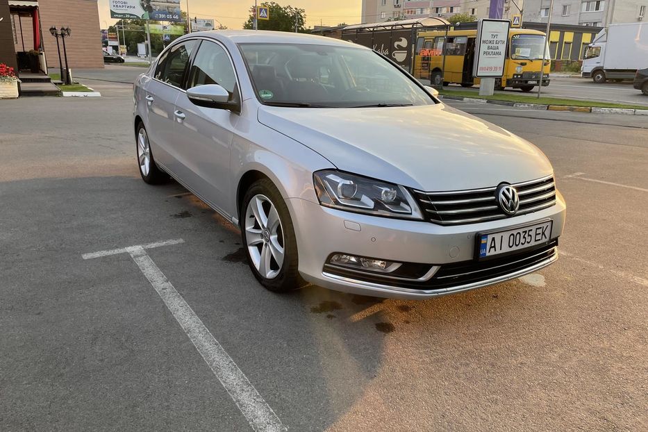 Продам Volkswagen Passat B7 2013 года в Киеве