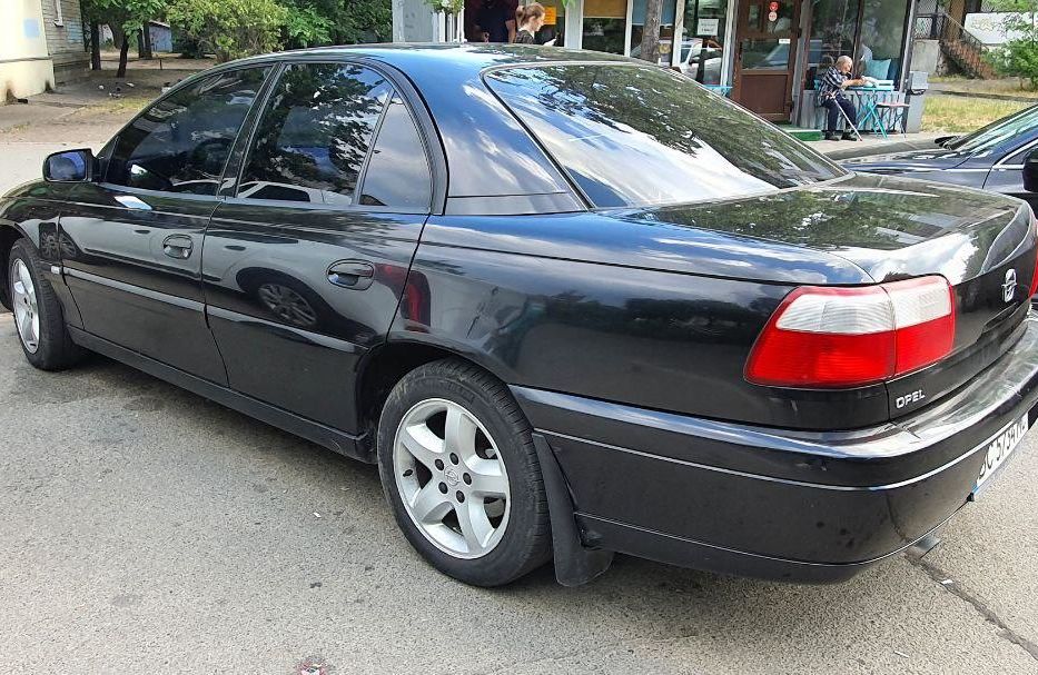 Продам Opel Omega 2003 года в Киеве