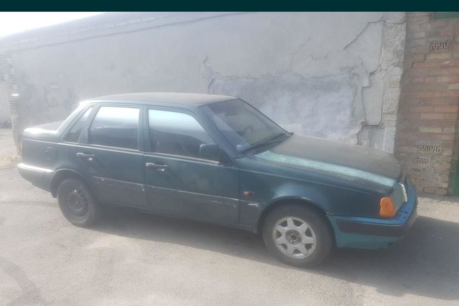 Продам Volvo 460 1992 года в Киеве