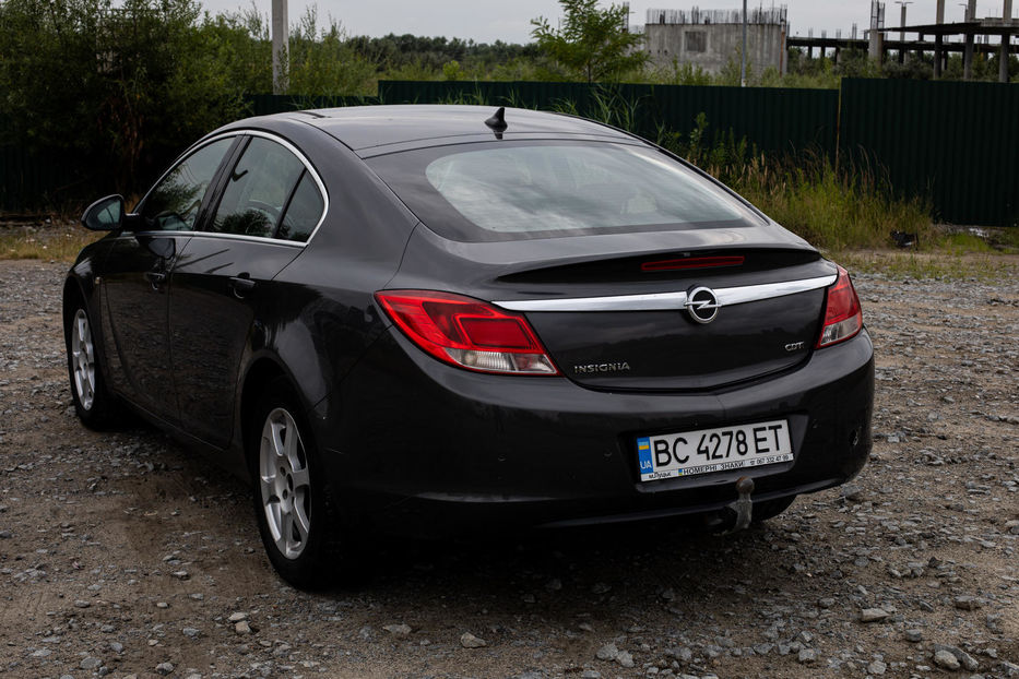 Продам Opel Insignia 2010 года в Львове