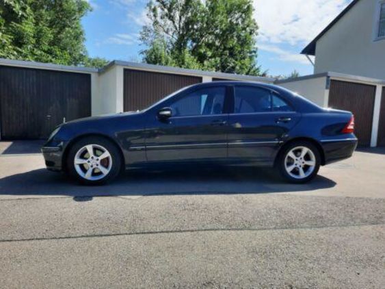 Продам Mercedes-Benz E-Class 2007 года в Черновцах