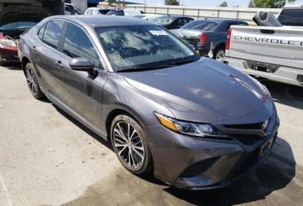 Продам Toyota Camry 2020 года в Киеве