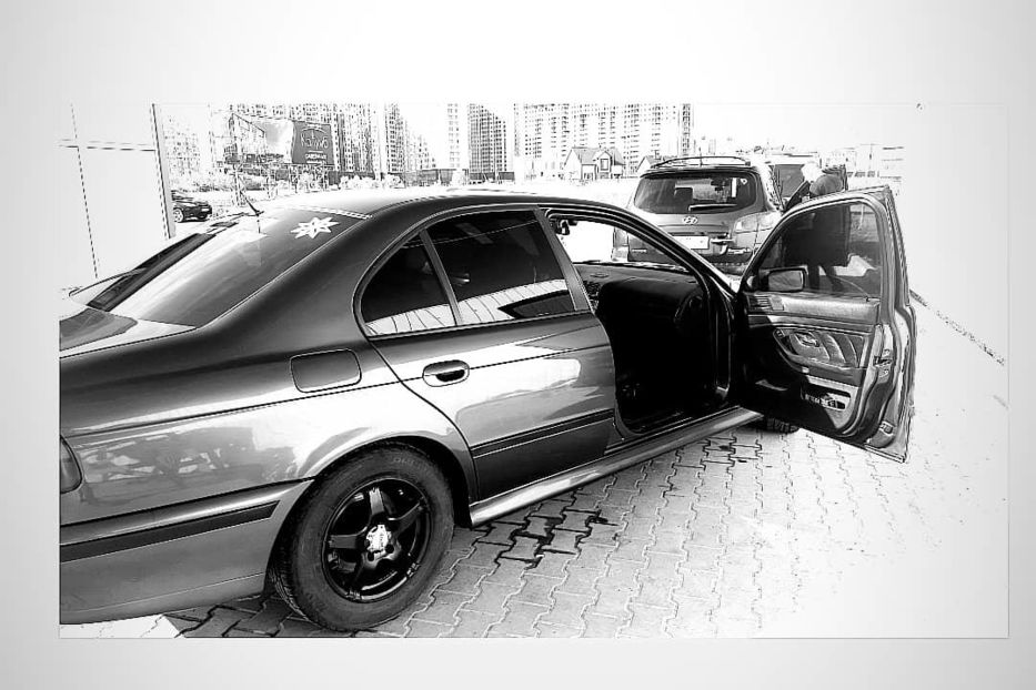 Продам BMW 528 Ваносная 1997 года в г. Коминтерновское, Одесская область