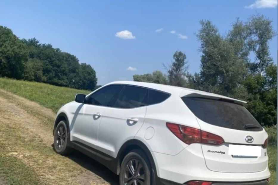 Продам Hyundai Santa FE 2013 года в Харькове