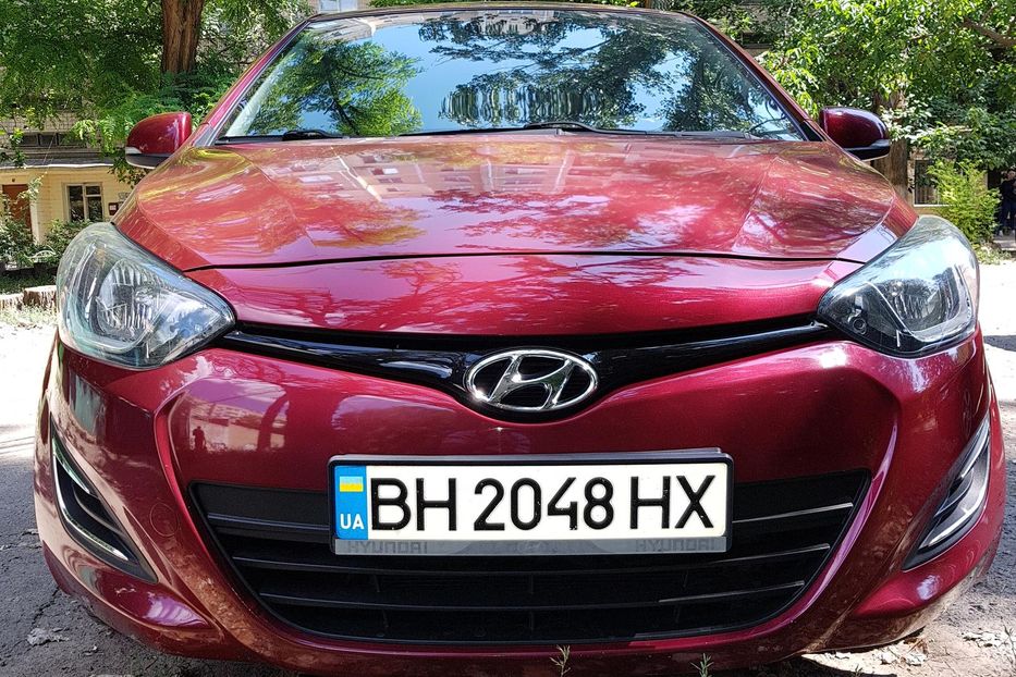 Продам Hyundai i20 2014 года в Одессе