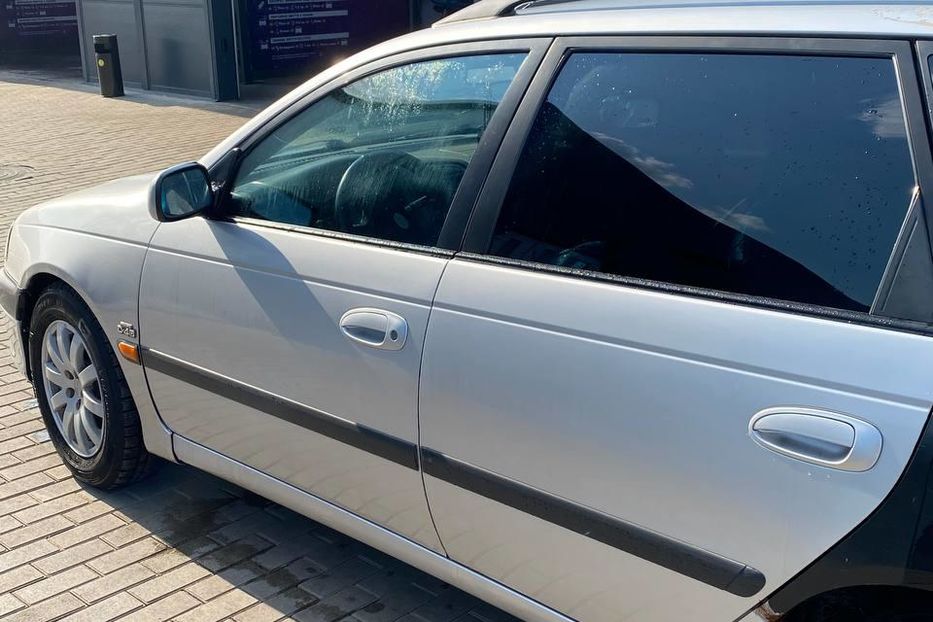 Продам Toyota Avensis 2000 года в Одессе