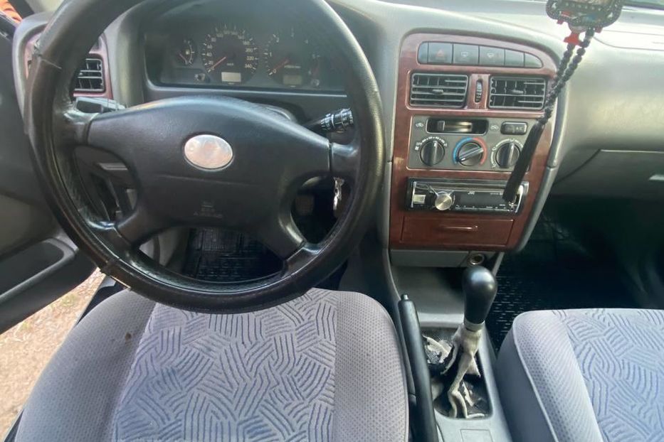 Продам Toyota Avensis 2000 года в Одессе