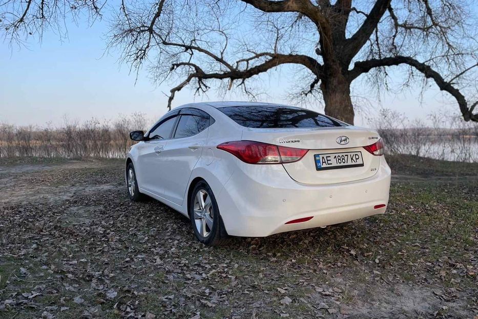 Продам Hyundai Elantra 2012 года в Днепре