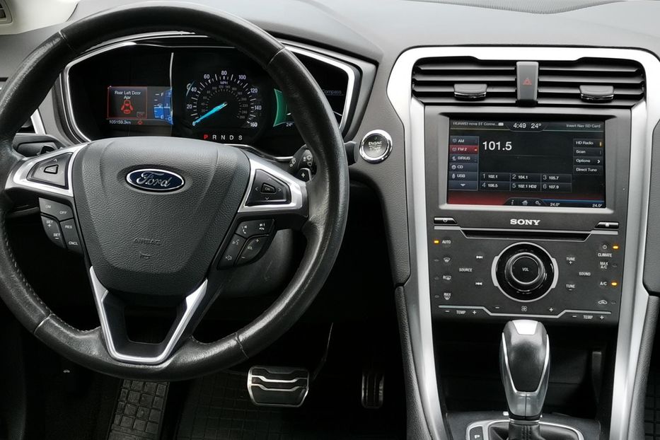 Продам Ford Fusion Titanium 2015 года в Киеве