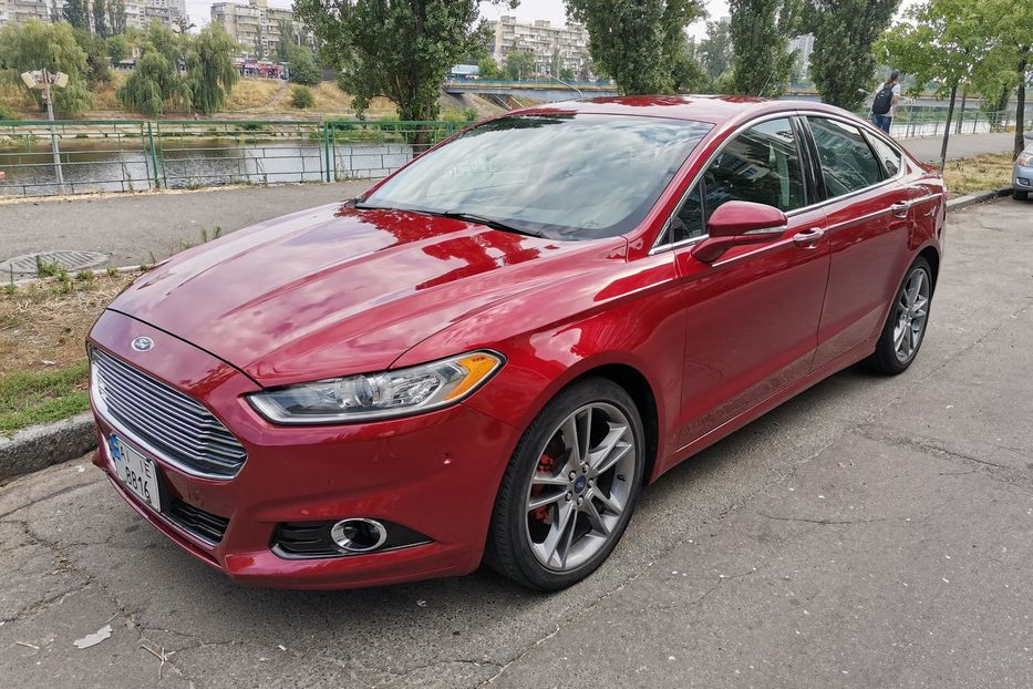 Продам Ford Fusion Titanium 2015 года в Киеве