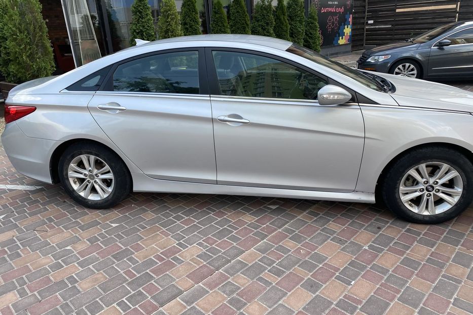 Продам Hyundai Sonata YF 2013 года в г. Бровары, Киевская область