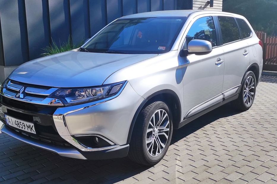 Продам Mitsubishi Outlander 2018 года в Киеве