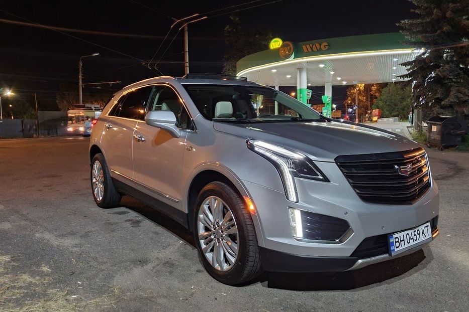 Продам Cadillac XTS XT 5 - Luxury Premium 2018 года в Киеве