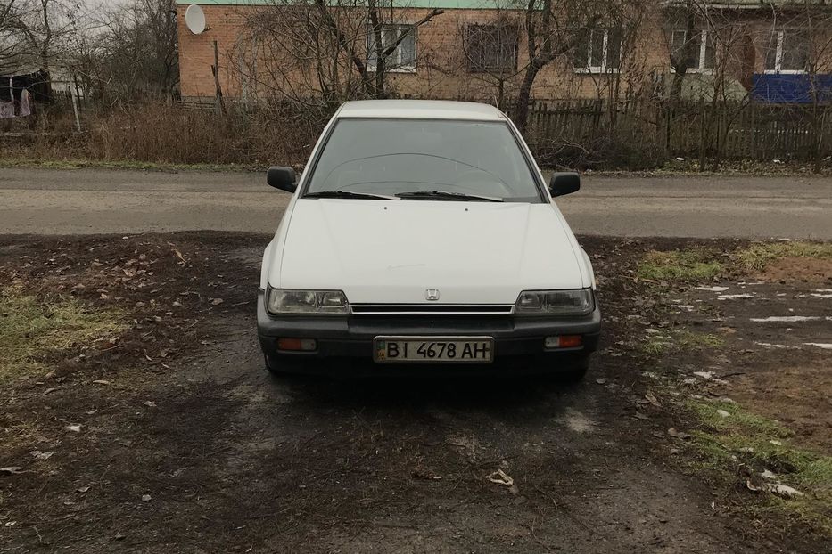 Продам Honda Accord 1988 года в г. Карловка, Полтавская область