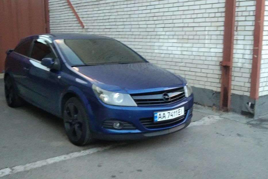 Продам Opel Astra H 2.0 турбо 2005 года в Киеве