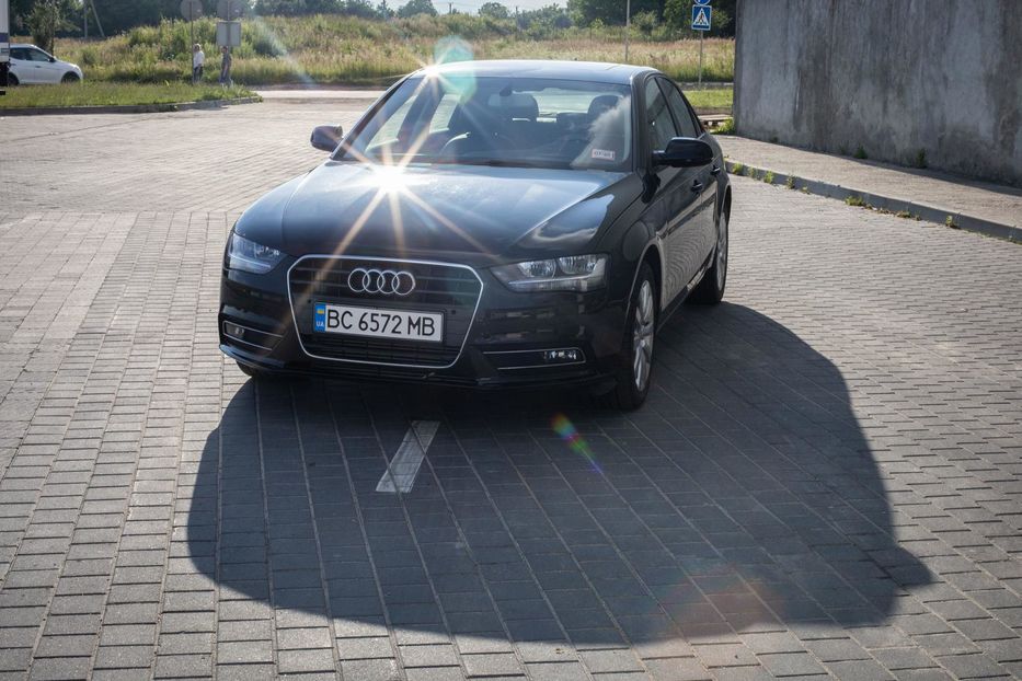 Продам Audi A4 2013 года в Львове