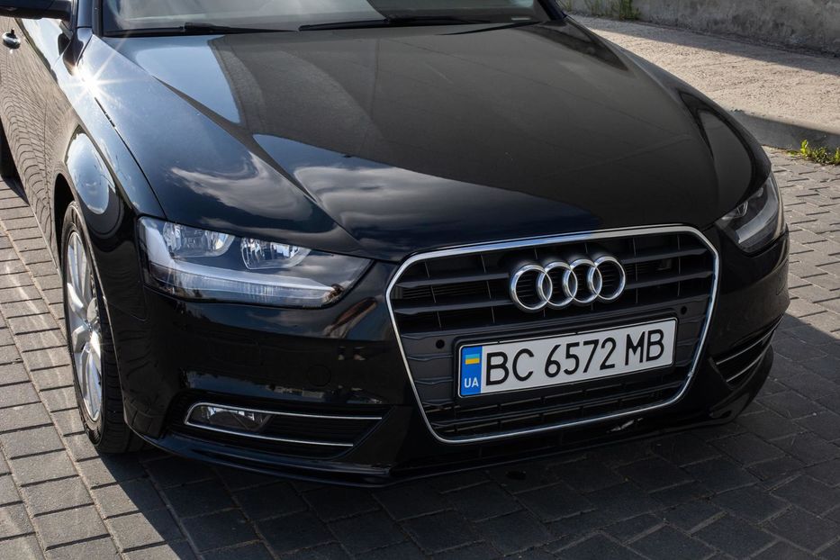 Продам Audi A4 2013 года в Львове