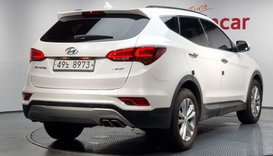 Продам Hyundai Santa FE premium 2015 года в Киеве