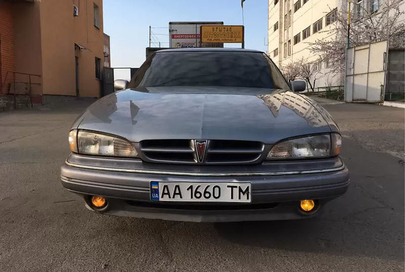 Продам Pontiac Bonneville 1992 года в Киеве