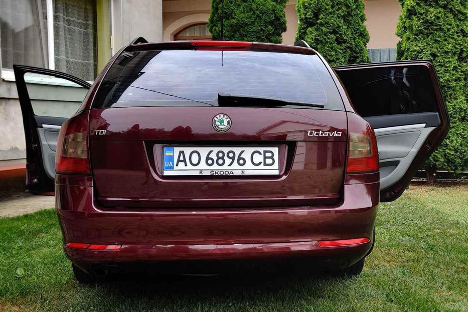 Продам Skoda Octavia A5 2010 года в Ужгороде