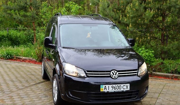 Продам Volkswagen Caddy пасс. 2012 года в г. Любар, Житомирская область