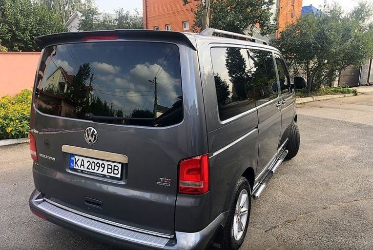 Продам Volkswagen Multivan 2013 года в г. Тетиев, Киевская область