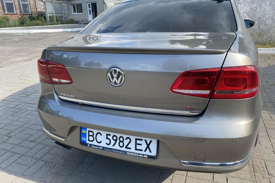 Продам Volkswagen Passat B7 2014 года в г. Червоноград, Львовская область