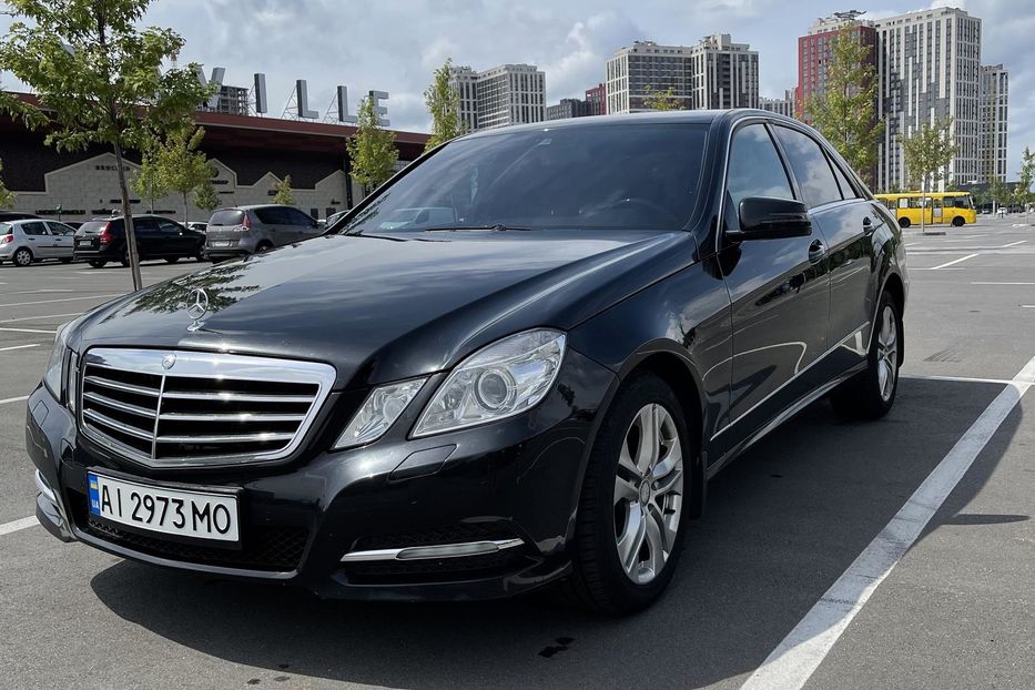 Продам Mercedes-Benz E-Class 2011 года в Киеве