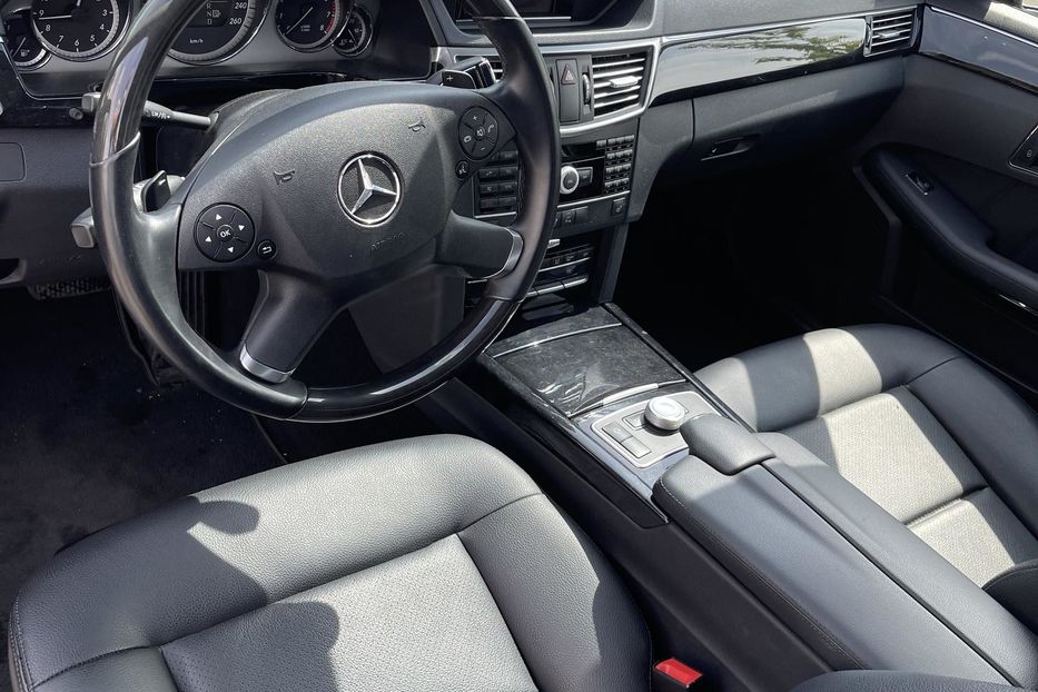 Продам Mercedes-Benz E-Class 2011 года в Киеве