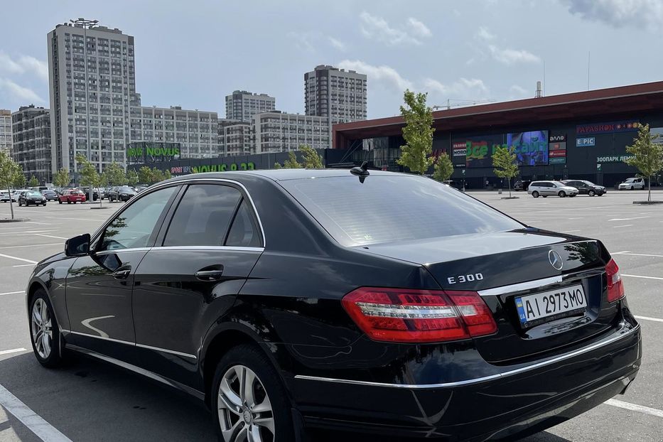 Продам Mercedes-Benz E-Class 2011 года в Киеве