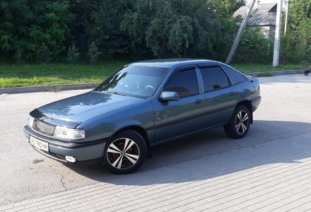 Продам Opel Vectra A 1990 года в г. Павлоград, Днепропетровская область