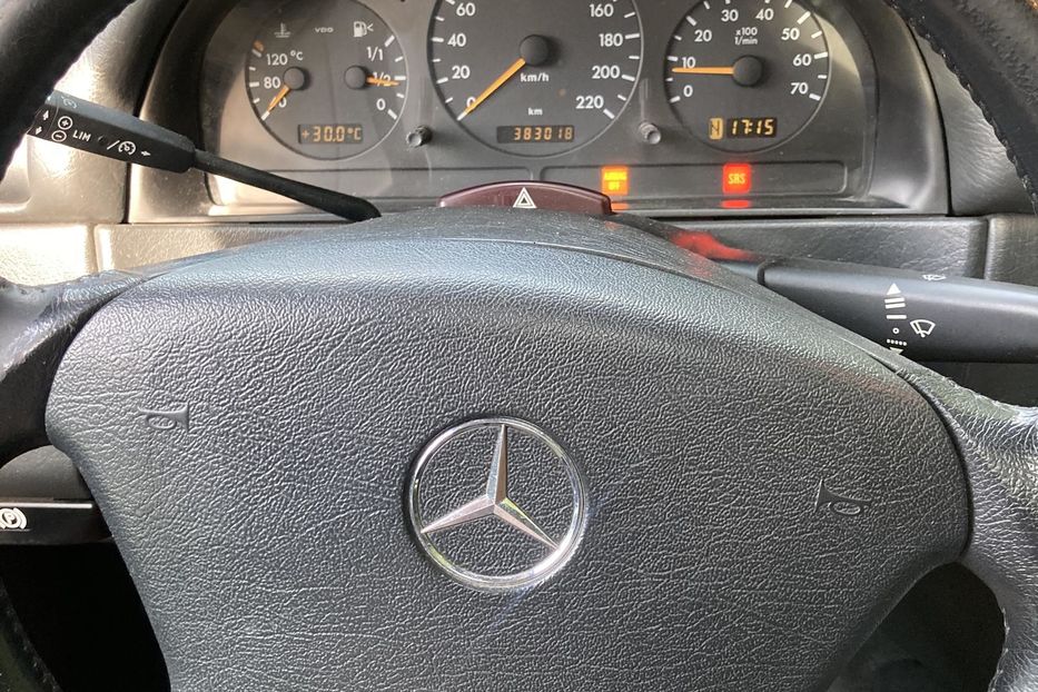 Продам Mercedes-Benz ML 430 2001 года в Киеве