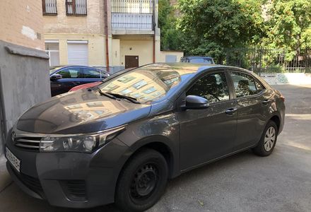 Продам Toyota Corolla 2016 года в Киеве