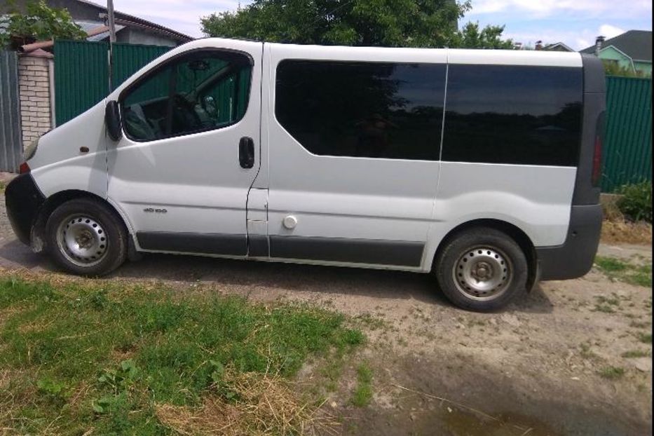 Продам Renault Trafic пасс. 2006 года в г. Боярка, Киевская область