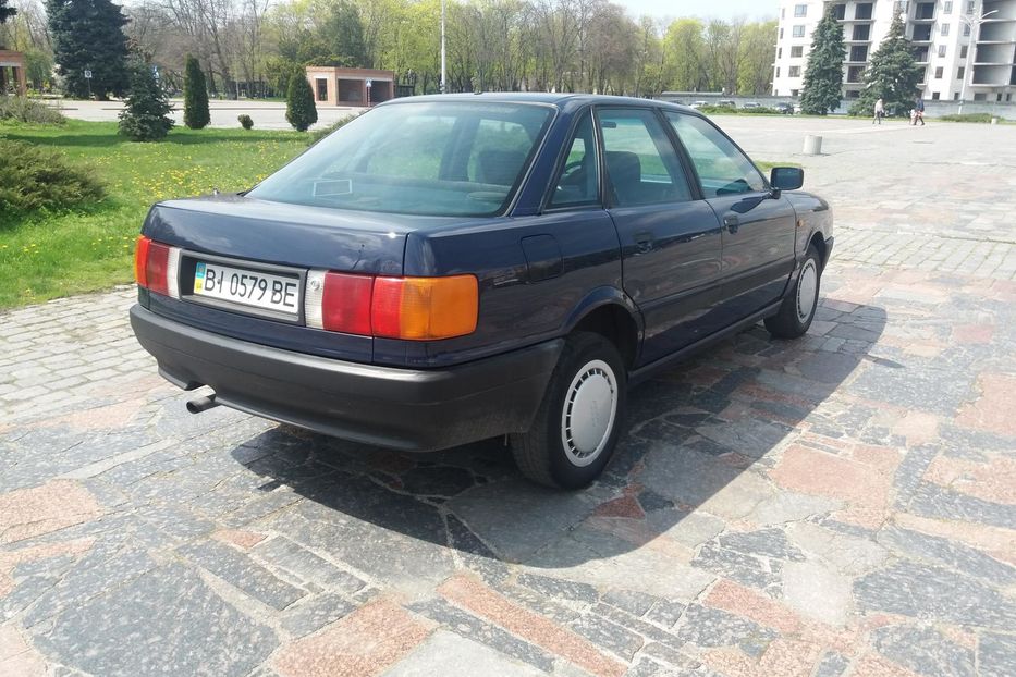 Продам Audi 80 1988 года в г. Кременчуг, Полтавская область