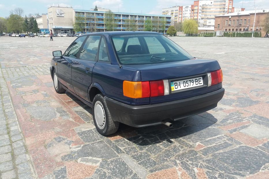 Продам Audi 80 1988 года в г. Кременчуг, Полтавская область