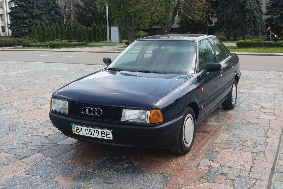 Продам Audi 80 1988 года в г. Кременчуг, Полтавская область