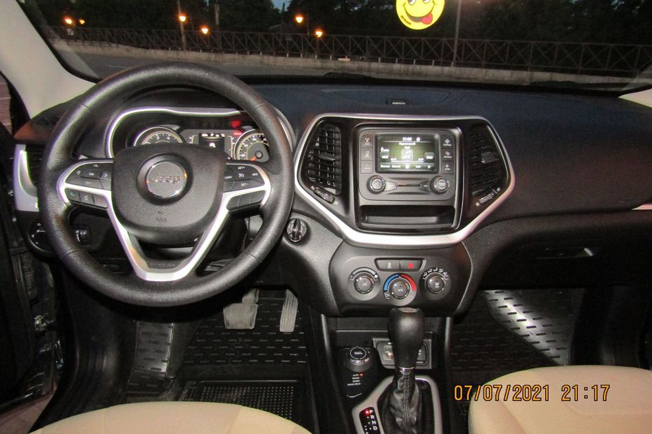 Продам Jeep Cherokee 2015 года в Харькове