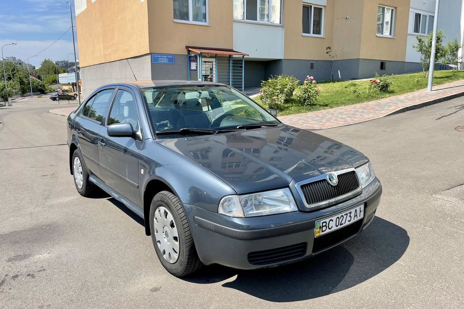 Продам Skoda Octavia Tour 2005 года в Киеве