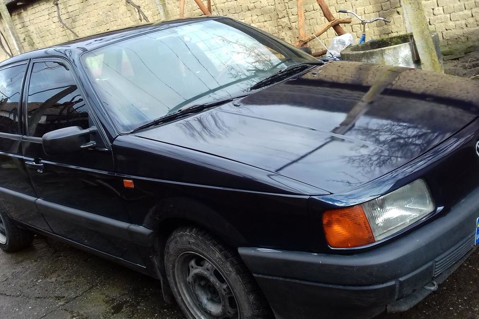 Продам Volkswagen Passat B3 1993 года в Ужгороде