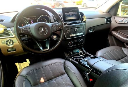 Продам Mercedes-Benz GLE-Class 250 2018 года в Киеве