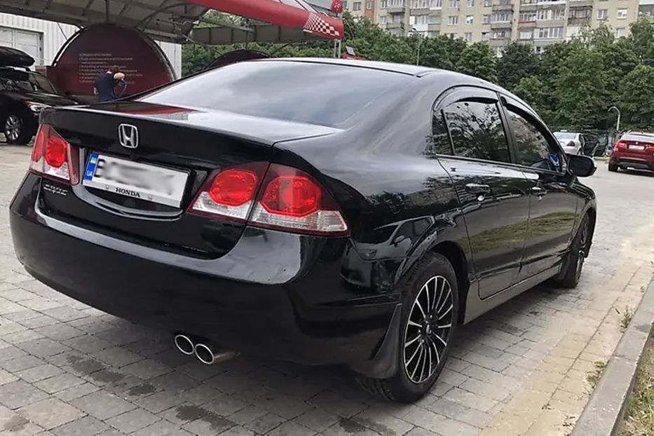 Продам Honda Civic 4D 2011 года в Львове