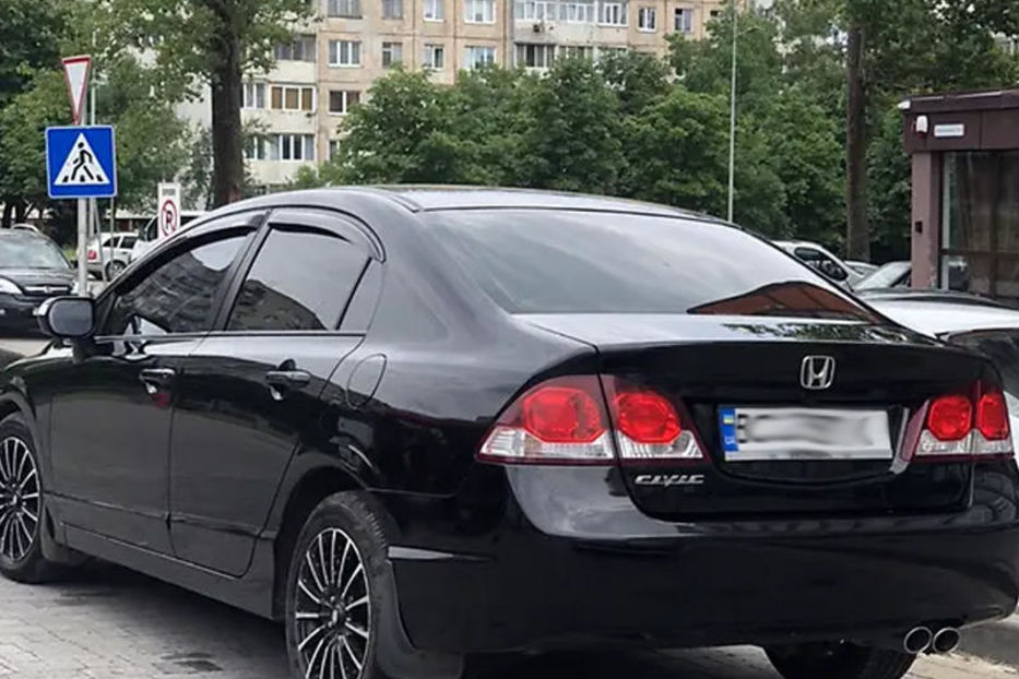 Продам Honda Civic 4D 2011 года в Львове