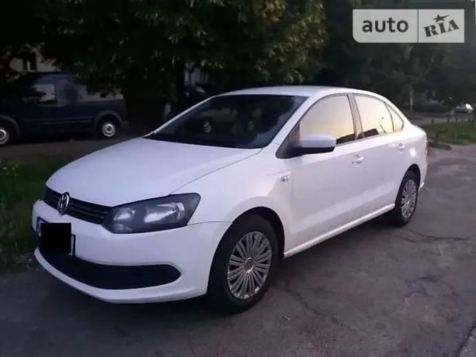 Продам Volkswagen Polo 2013 года в Одессе